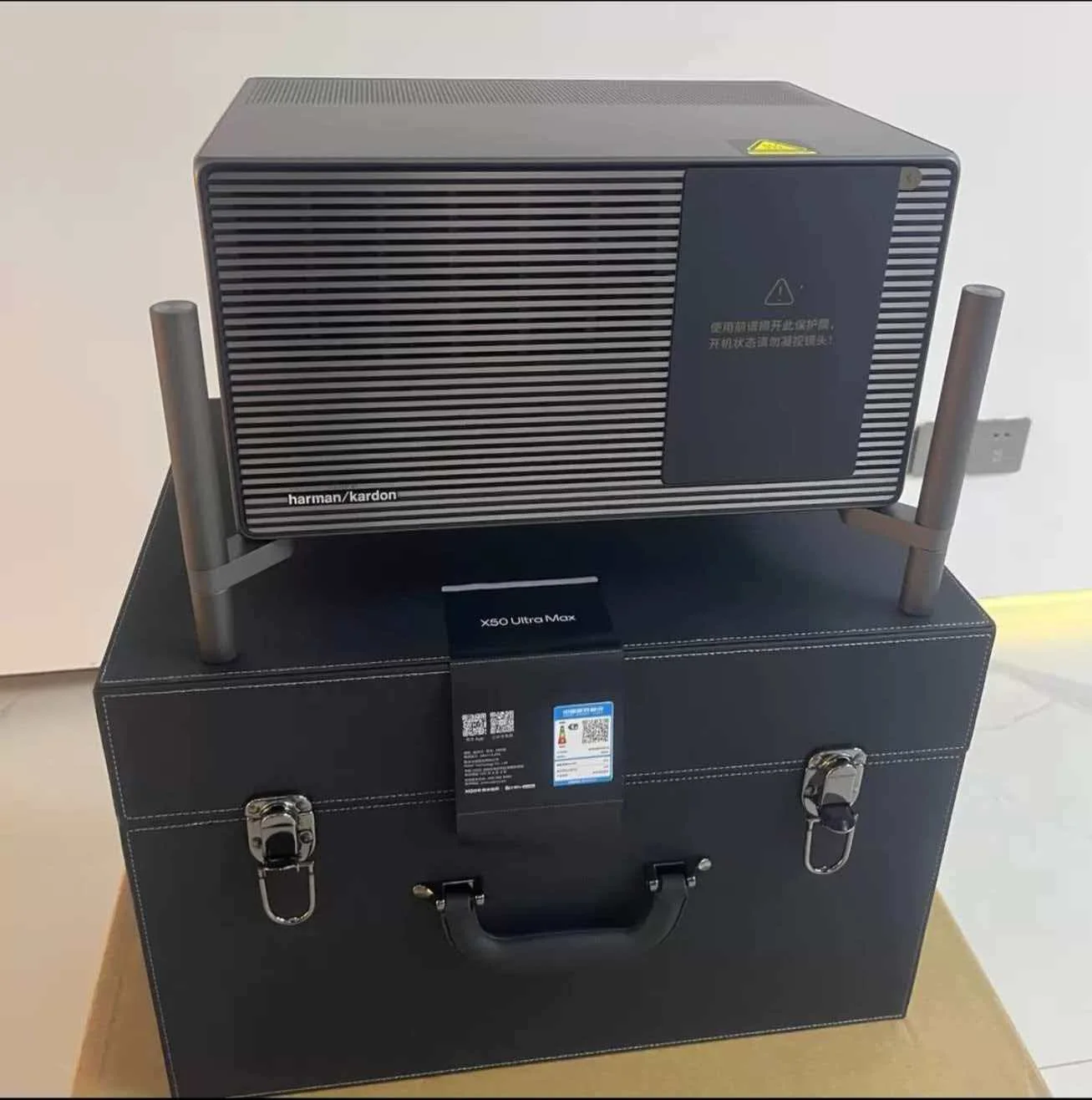 XGIMI X50 Ultra Max 4K RGB Laser Projector product photo 2